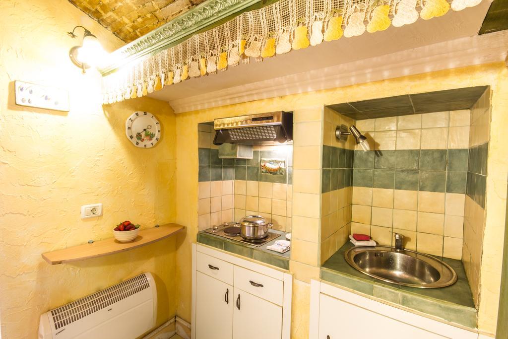 Cosy Little Love Nest In Piran Room photo